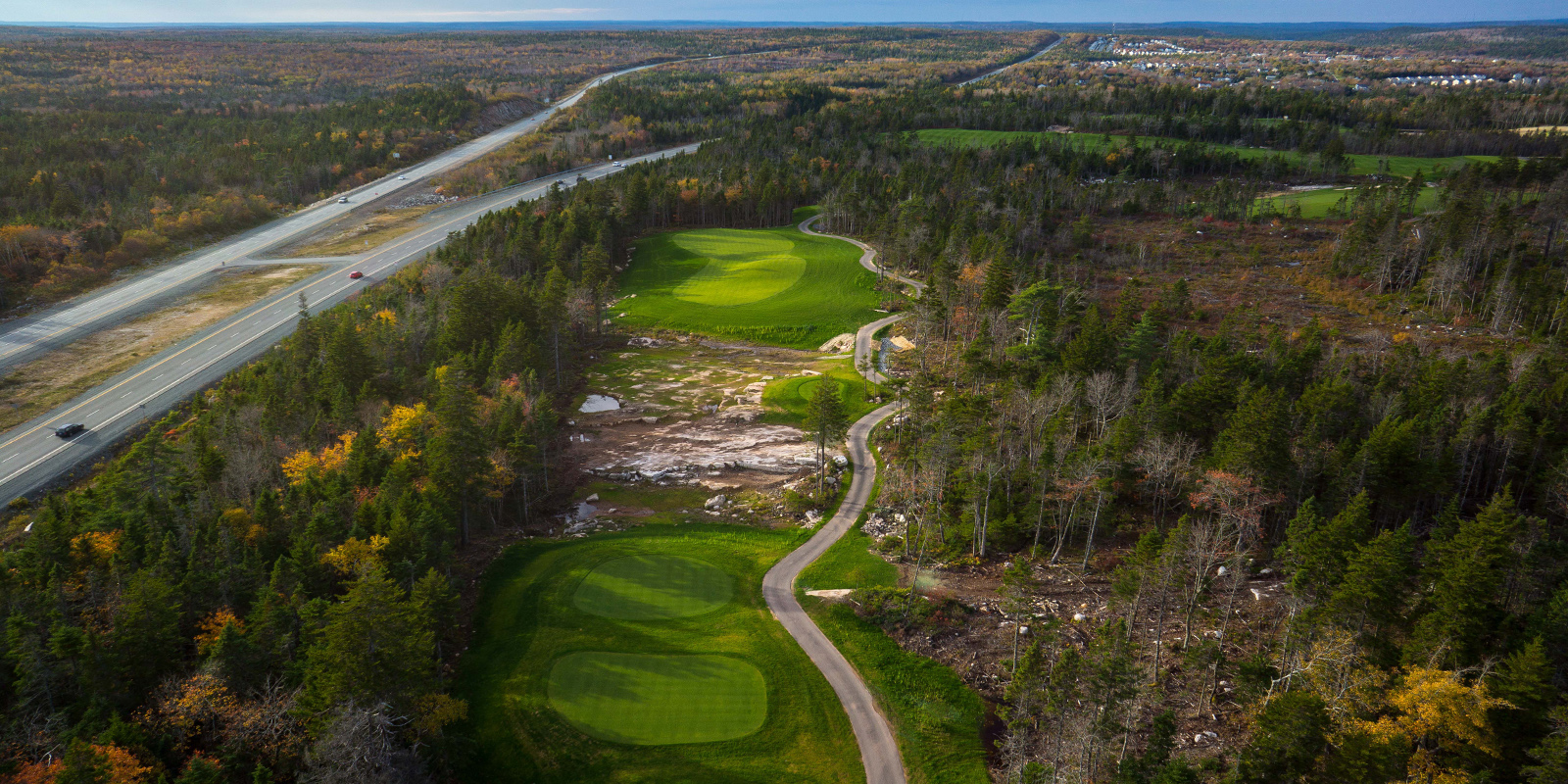 HOLE 17 - Par 3